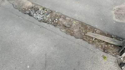 Пересування людей на кріслах колісних: реалії доступності в Житомирі Пересування людей на кріслах колісних: реалії доступності в Житомирі