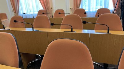 Чому у Полтавській міськраді хочуть змінити секретаря: думки депутатів та Андрія Карпова Чому у Полтавській міськраді хочуть змінити секретаря: думки депутатів та Андрія Карпова