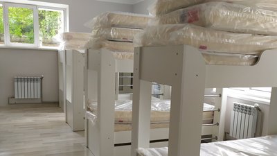"Повинні розуміти біду інших". В одній зі шкіл Чернівців відновлять навчання та житимуть переселенці
