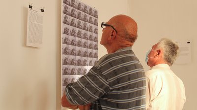 Яри, хати і люди: у Черкасах презентували фотовиставку з Трахтемирівського півострова