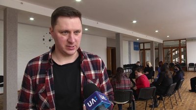 Працівники Житомирської філії Суспільного вчилися надавати першу домедичну допомогу Працівники Житомирської філії Суспільного вчилися надавати першу домедичну допомогу