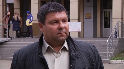 Справа Стерненка: суд переніс розгляд клопотання щодо зміни запобіжного заходу обвинуваченому Справа Стерненка: суд переніс розгляд клопотання щодо зміни запобіжного заходу обвинуваченому