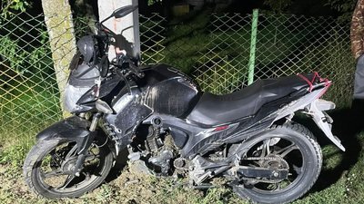В'їхав у бетонний стовп: загинув 19-річний мотоцикліст внаслідок ДТП на Рівненщині