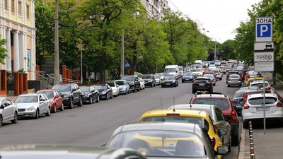 У Києві оновили паркувальні 
 зони та змінили систему оплату. Що змінилося