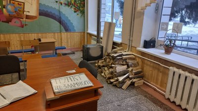 Приблизно 4 години без електрики: на Полтавщині люди приходили до Пунктів незламності