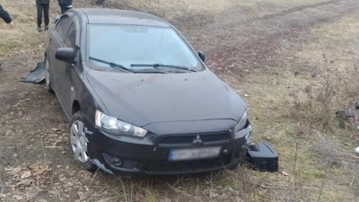 На Черкащині автівки злетіли в кювет, пасажирку ушпиталили На Черкащині автівки злетіли в кювет, пасажирку ушпиталили