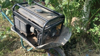 Без води, світла і газу: у звільненому Довгенькому на Харківщині готуються до зими Без води, світла і газу: у звільненому Довгенькому на Харківщині готуються до зими