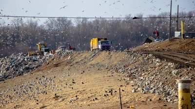 У новорічні свята жителі Дніпра викидали майже вполовину більше сміття У новорічні свята жителі Дніпра викидали майже вполовину більше сміття