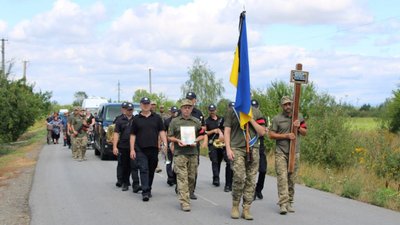 На Закарпатті попрощалися із захисником Василем Диковцем