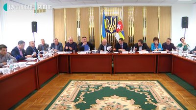 Президія Рівнеоблради не погодила додаткові 1,7 мільйона на засоби захисту медиків