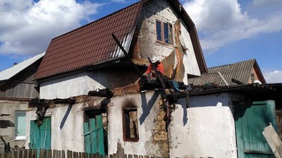 На Житомирщині протягом доби виникло 7 пожеж у житловому секторі, на одній із них виявили загиблого На Житомирщині протягом доби виникло 7 пожеж у житловому секторі, на одній із них виявили загиблого
