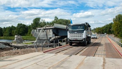 Мостовий перехід через Ворсклу відкрили на Сумщині