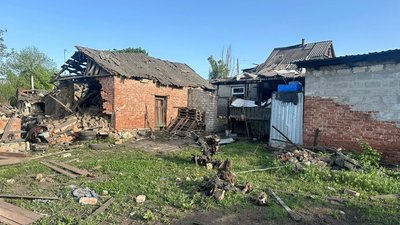зруйнований будинок під час бойових дій у Донецькій області, 26 квітня 2024 рік