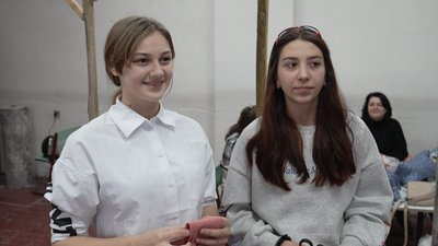 Шиють подушки та планують відшивати білизну для військових: в селі на Чернігівщині облаштували перший швацький цех Шиють подушки та планують відшивати білизну для військових: в селі на Чернігівщині облаштували перший швацький цех