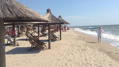 У курортному Бердянську п'ять закладів відпочинку отримали дозвільні документи