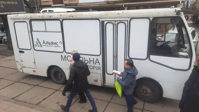 День боротьби зі СНІДом: херсонців безплатно тестували на ВІЛ-інфекцію День боротьби зі СНІДом: херсонців безплатно тестували на ВІЛ-інфекцію