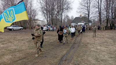 На Чернігівщині попрощалися із 10 захисниками, які загинули на сході України