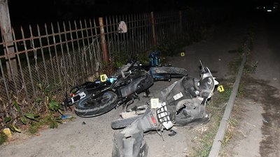 Місце аварії у селі Бишків