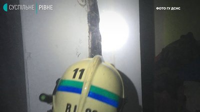 За минулу добу рятувальники Рівненщини тричі виїжджали на пожежі За минулу добу рятувальники Рівненщини тричі виїжджали на пожежі