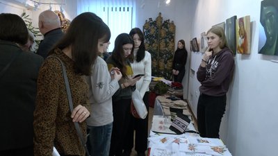 Виставка-продаж у Музеї Волинської ікони Виставка-продаж у Музеї Волинської ікони