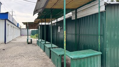 Продаж продуктів без дозволу. У Кропивницькому перевіряли місця стихійної торгівлі Продаж продуктів без дозволу. У Кропивницькому перевіряли місця стихійної торгівлі