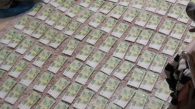 Слідчі викрили жителів Франківщини й Буковини, які підробляли документи для громадянства в ЄС — СБУ