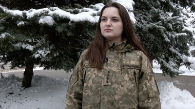 Дві доби в черзі до ТЦК: пригадали 24 лютого 2022 року Дві доби в черзі до ТЦК: пригадали 24 лютого 2022 року