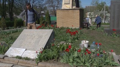 Так готують пам'ятники в Щербанівській ОТГ Так готують пам'ятники в Щербанівській ОТГ