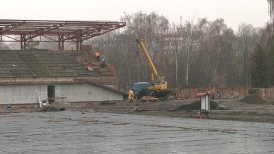 Будівництво "Авангарду" у Рівному: коли чекати футболу та як довго ще будуватимуть арену