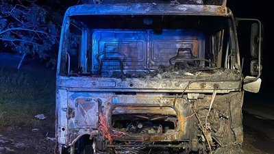 Підпал авто, вантажівка, Кривий Ріг, злочин