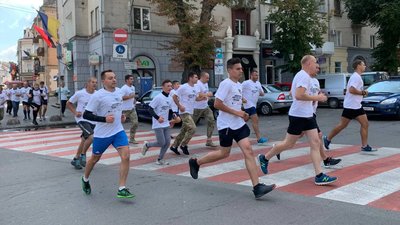 Тернополяни долучилися до Всеукраїнського забігу за Героїв України