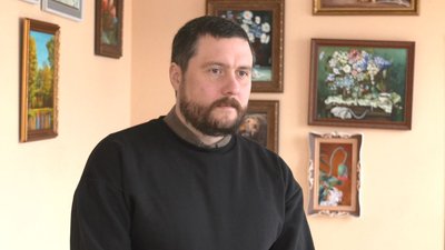 Мистецький фронт: художники з Бучі на Черкащині вчать дітей малювати Мистецький фронт: художники з Бучі на Черкащині вчать дітей малювати
