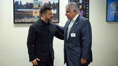 Володимир Зеленський, президент Панами Хосе Рауль Муліно