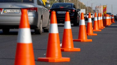 В Ужгороді обмежать рух для транспорту