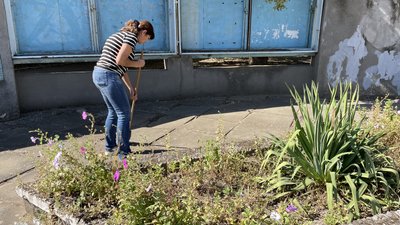 На Херсонщині працюють «армії відновлення». Залучили понад тисячу людей