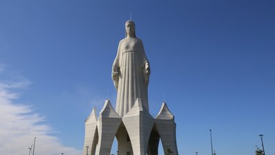 Статуя Діви Марії в селі Конотоп'є, Польща