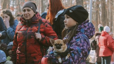 Танці з шаблями та торт з млинців: як у Черкасах святкували Колодія Танці з шаблями та торт з млинців: як у Черкасах святкували Колодія