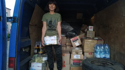 “Ти – волонтер і завдяки цьому ти розвиваєшся”. На Кіровоградщині шиють одяг для військових “Ти – волонтер і завдяки цьому ти розвиваєшся”. На Кіровоградщині шиють одяг для військових