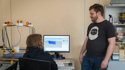 "Кожен може спроєктувати безпілотник". У Дніпрі в університеті навчають студентів проєктувати БпЛА