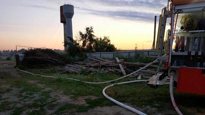 На Тернопільщині загорівся столярний цех