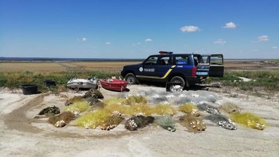 На Херсонщині поліцейські виявили незаконні знаряддя лову риби На Херсонщині поліцейські виявили незаконні знаряддя лову риби