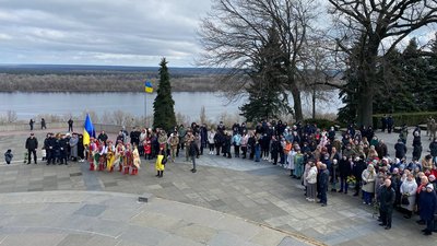 На Черкащині вшанували пам'ять Тараса Шевченка На Черкащині вшанували пам'ять Тараса Шевченка