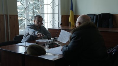 “Те, що я підпалював, - не доведено”: у суді розглядають справу щодо підпалу ТЦК і авто