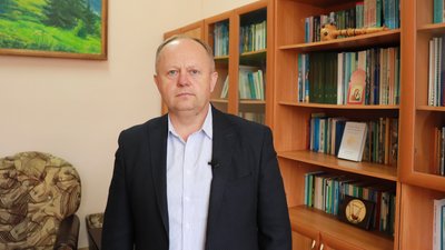 Науковець Олег Мандрик Науковець Олег Мандрик