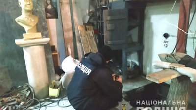 Вини не визнає: справу скульптора з Рівненщини скерували до суду