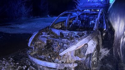 Авто, підпал, Кривий Ріг, 16-річний хлопець
