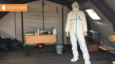 Як українці повертаються додому. Пункт пропуску "Рава-Руська" Як українці повертаються додому. Пункт пропуску "Рава-Руська"