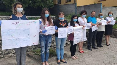 На Тернопільщині – три райони замість сімнадцяти. Рада проголосувала за перерозподіл районів