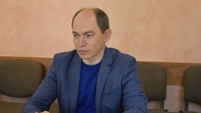 В Новограді-Волинському будівлю центру крові планують переобладнати під житло для переселенців В Новограді-Волинському будівлю центру крові планують переобладнати під житло для переселенців