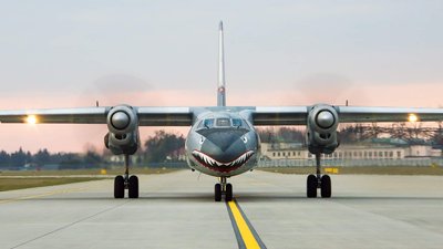 До Одеси завітав літак-акула з голлівудської стрічки До Одеси завітав літак-акула з голлівудської стрічки